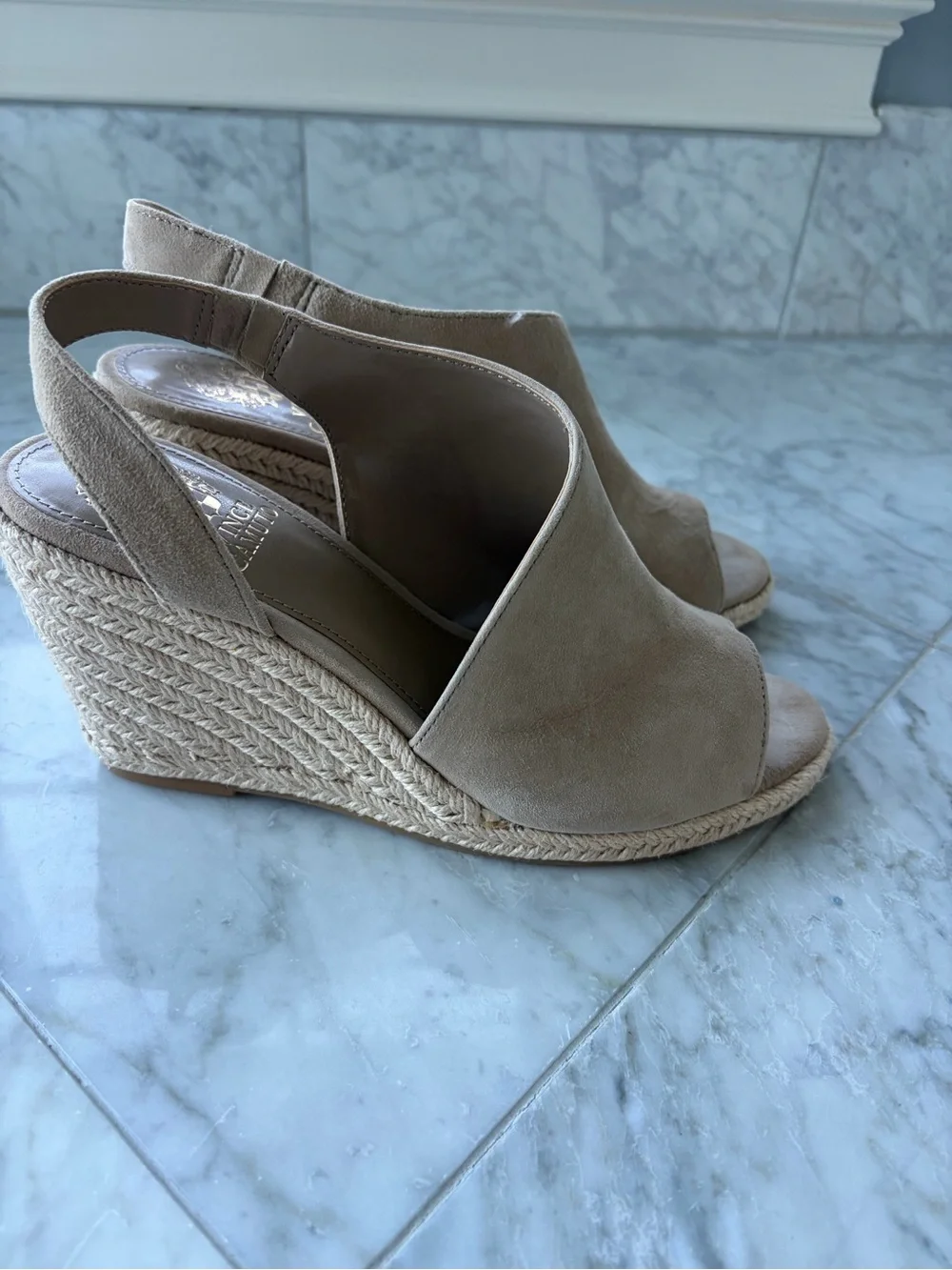 NWOT Vince Camuto Women's Beige Suede Slingback Espadrille Wedges